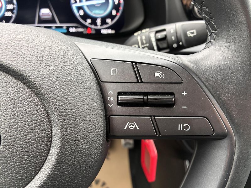 Hyundai Bayon 1.2i 62kW PLAY ČR REZERVACE - fotka 26 z 31