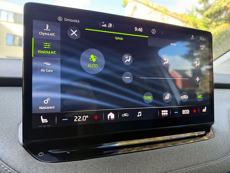 Škoda Enyaq 82 kWh / LOFT / Matrix LED/ Te - fotka 21 z 43