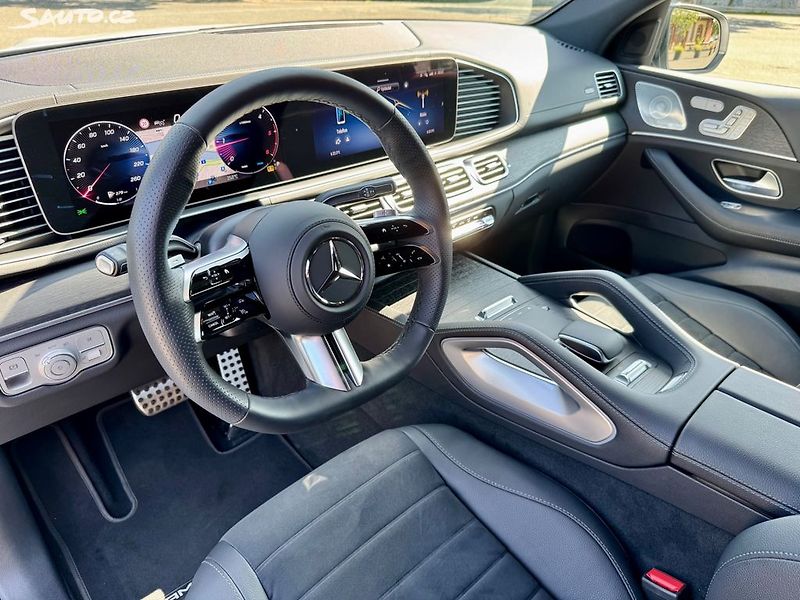Mercedes-Benz GLE 450d COUPÉ 4MATIC AMG - fotka 18 z 46