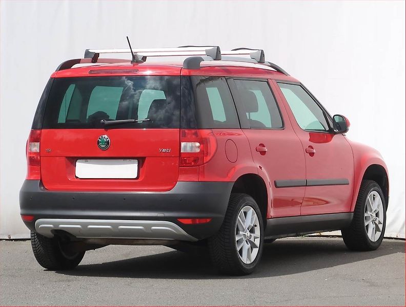 Škoda Yeti (2013) Elegance 1.4 TSI, Automat - fotka 5 z 21