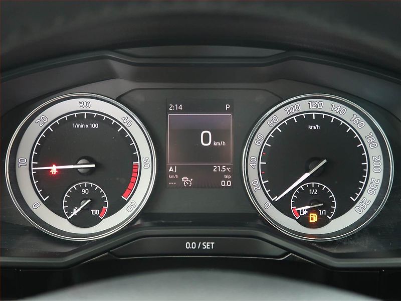 Škoda Superb (2017) Laurin&Klement 2.0 TDI 4x4 - fotka 11 z 24