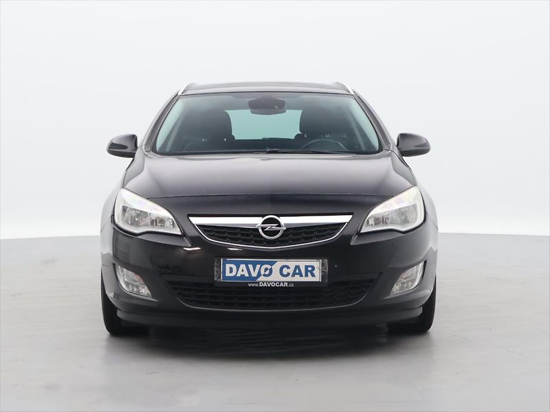 Opel Astra 1.7 CDTi 81kW Cosmo tažné - fotka 2 z 24