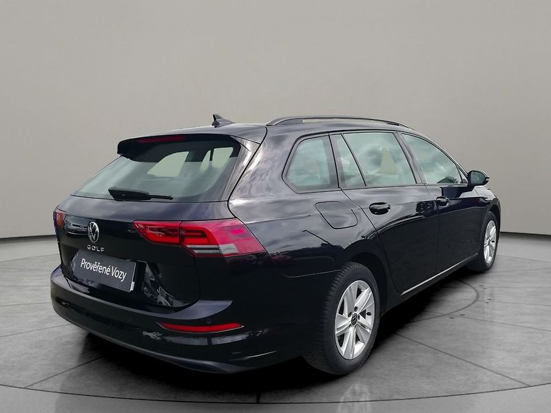 Volkswagen Golf Life  Variant 2,0 TDI Life 85 - fotka 2 z 17