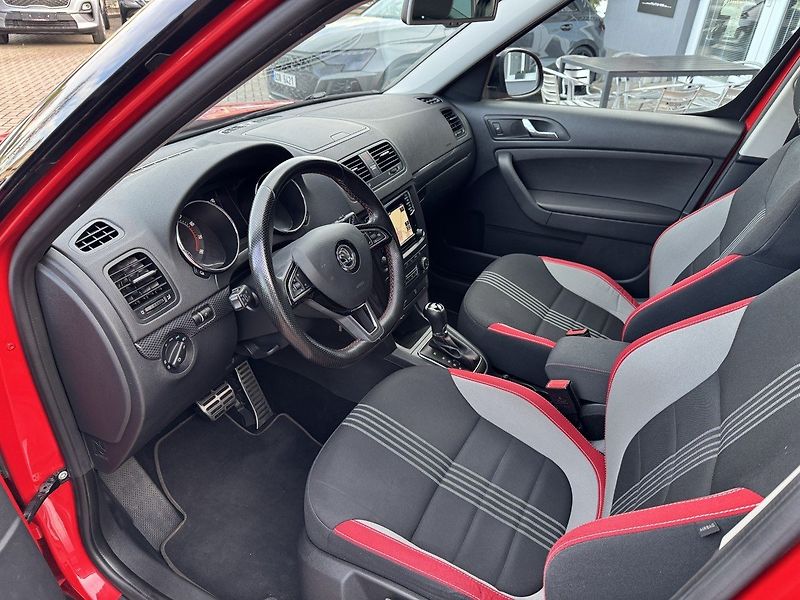 Škoda Yeti (2015) 1.4TSi DSG 92kW Monte Carlo - fotka 21 z 50