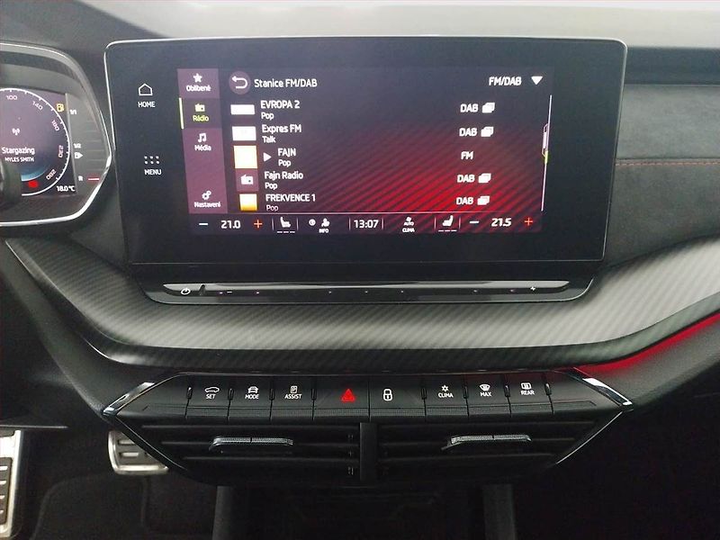 Škoda Octavia (2021) RS 2.0 TSI - fotka 12 z 22
