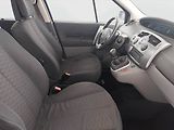 Renault Scénic (2008) 1.6 16V, LPG, po STK, Tažné - náhled 9
