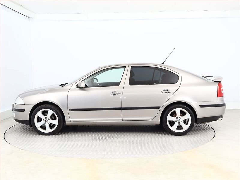 Škoda Octavia (2007) 2.0 TDI, Serv.kniha, nová STK - fotka 3 z 11