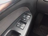 Volkswagen Touran (2012) 1.6 TDI, Tempomat - náhled 17