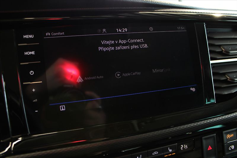 Volkswagen Multivan T6.1 TDi DSG 4Motion DCC/ACC/T - fotka 15 z 30
