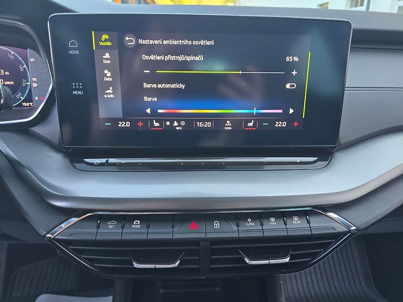 Škoda Octavia 1.4TSi 150kW iV DSG KAMERA - fotka 25 z 46