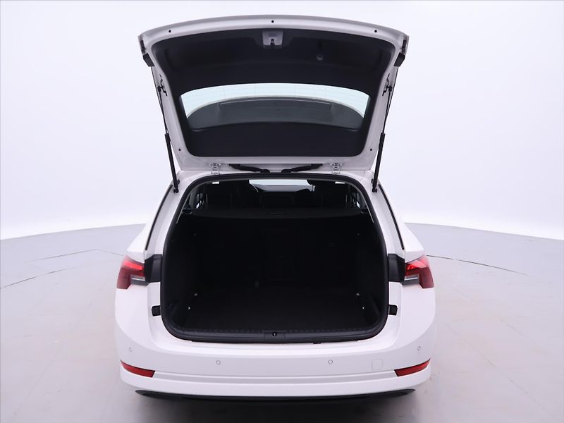 Škoda Octavia 2.0 TDI 110kW DSG CZ Style DPH - fotka 9 z 34