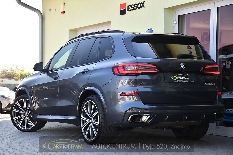 BMW X5 M50D LASER H/K HEAD-UP  - fotka 3 z 67