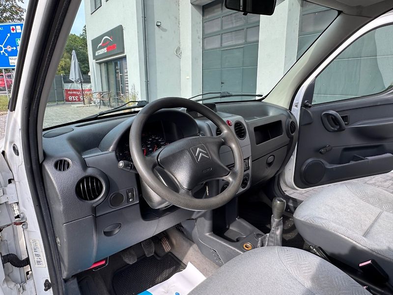 Citroën Berlingo (2005) 1.9 D Tažné - fotka 12 z 25