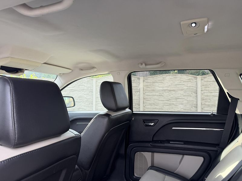 Dodge Journey 2.0CRD KLIMA NAVI KŮŽE AUTOMAT - fotka 103 z 148