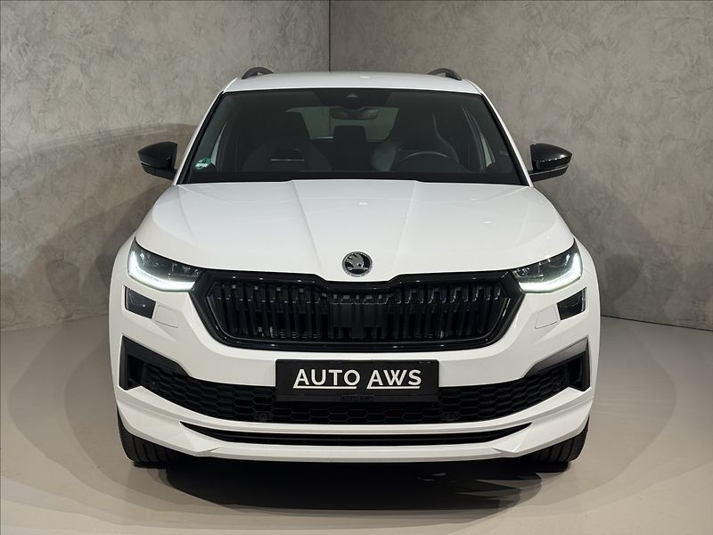 Škoda Kodiaq 2,0 TDi  DSG Sportline Virtual - fotka 2 z 50