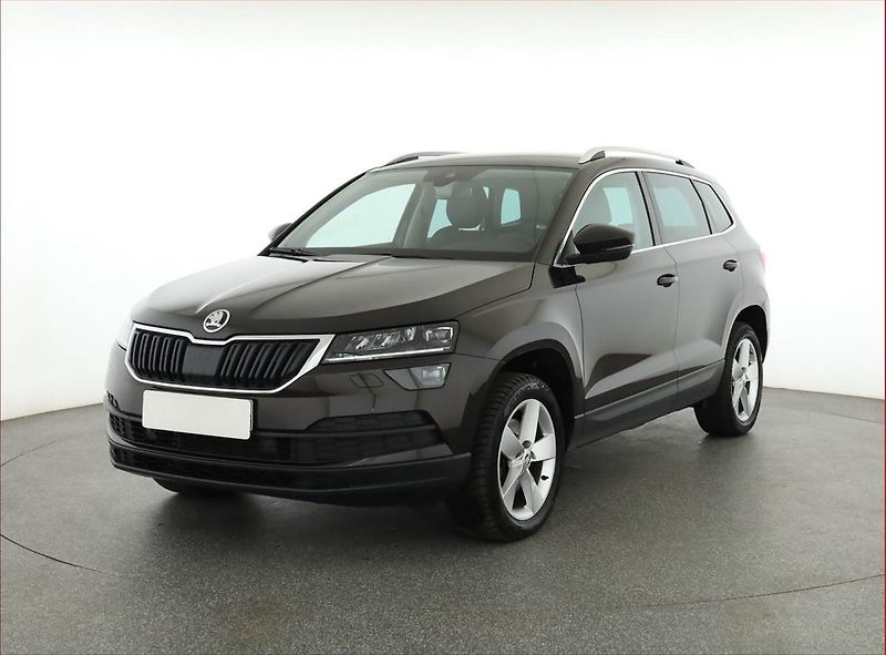 Škoda Karoq (2019) 2.0 TDI - fotka 2 z 18