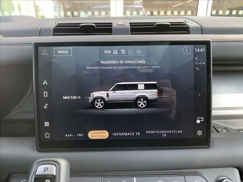 Land Rover Defender (2026) 130 D350 X AWD / 7 MÍST* - fotka 49 z 59
