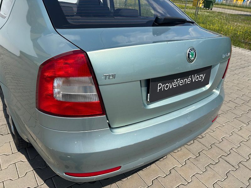 Škoda Octavia 1.9 TDI / 77 kW - fotka 22 z 22