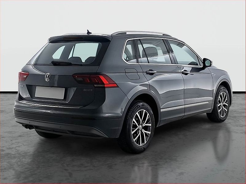 Volkswagen Tiguan (2019) 2.0 TDI - fotka 5 z 22