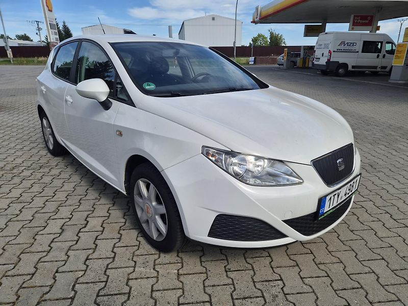 Seat Ibiza 1,4 TDI Ecomotive - fotka 1 z 17