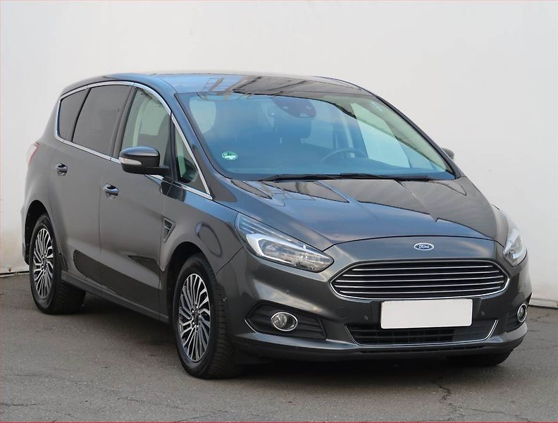 Ford S-MAX (2018) Titanium 2.0 EcoBlue, Automat - fotografie inzerátu