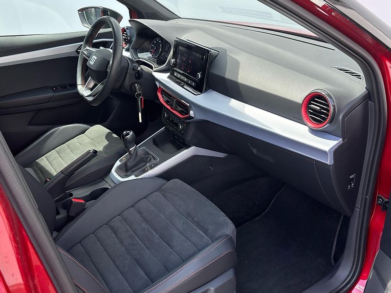 Seat Arona FR - fotka 9 z 25