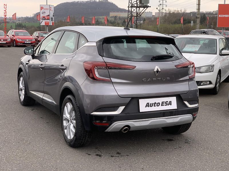 Renault Captur (2021) 1.3 TCe, ČR, AT, navi, LED - fotka 4 z 22