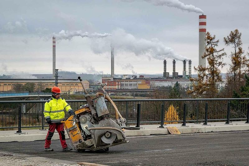 Fototermín v rámci ukázky postupu stavby dálnice D1 Říkovice–Přerov, 14. listopadu 2025, Přerov.
