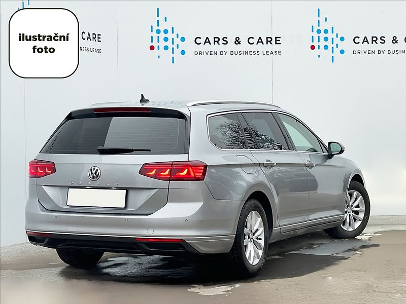 Volkswagen Passat Variant 2,0 TDI DSG Business TAŽNÉ+ACC - fotka 3 z 3