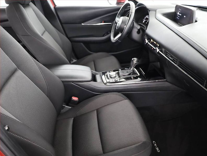 Mazda CX-30 (2021) Skyactiv-G 2.0 - fotka 7 z 16