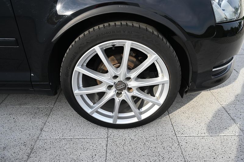 Audi A3 1.6MPI  75KW Sportback 6/2012 - fotka 10 z 26