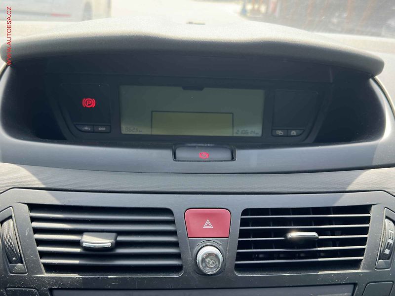 Citroën Grand C4 Picasso (2007) 1.6HDi - fotka 13 z 15