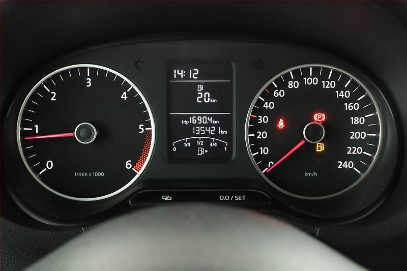 Volkswagen Polo (2012) 1.2 TDI, Tempomat - fotka 9 z 12