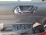 Volkswagen Golf 1,9 TDI 4 MOTION - náhled 10