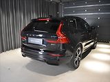 Volvo XC60 2,0 B4 AWD R-Design tažné. - náhled 4