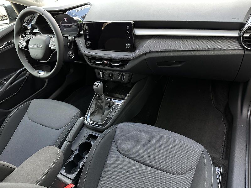 Škoda Fabia 1.0MPi 80PS LED V.Cockpit Temp - fotka 36 z 38