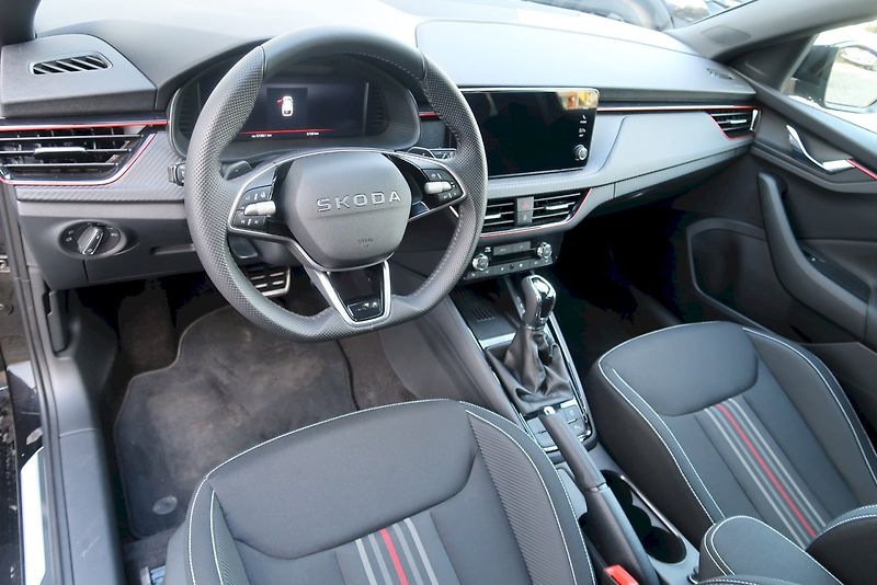 Škoda Scala (2025) MonteCarlo 1,5 TSi/110 kW - fotka 10 z 32