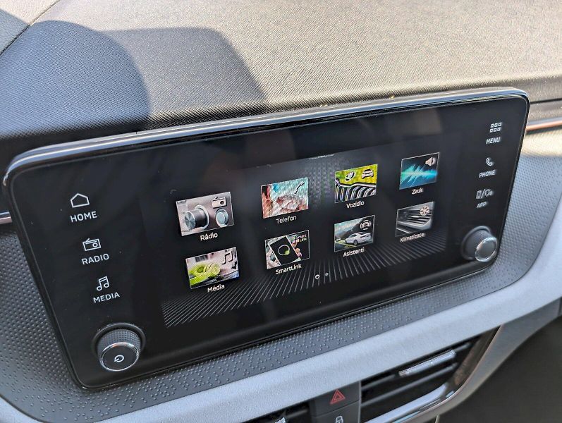 Škoda Scala (2025) 1,0 TSI / 85 kW Top Selection - fotka 22 z 30