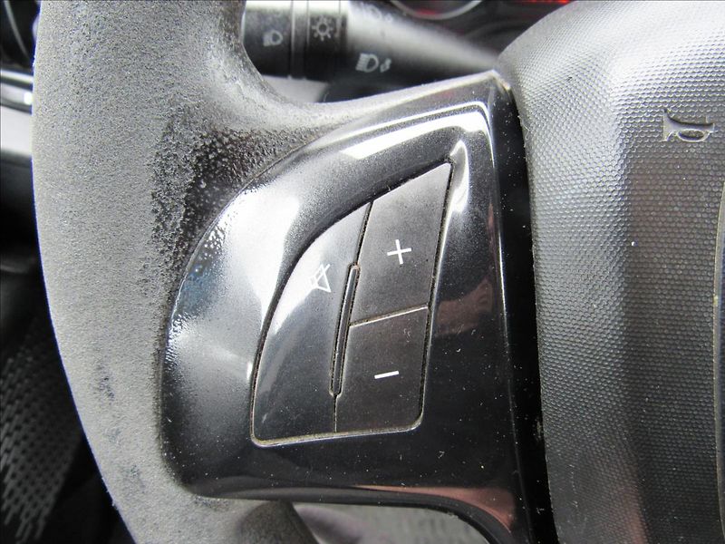 Fiat Dobló 1,6 JTD 74 kW - fotka 17 z 29