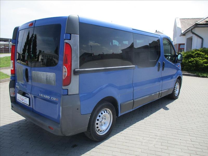 Opel Vivaro 2,0 CDTI L2H1 bez koroze 9míst - fotka 4 z 29