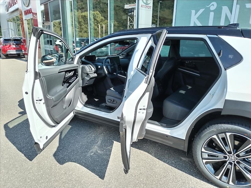 Toyota bZ4X (2025) BEV 71,4 kWh  EXECUTIVE AWD - fotka 5 z 12
