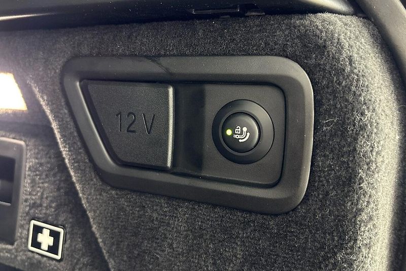 BMW X7 xDrive40d - fotka 12 z 30