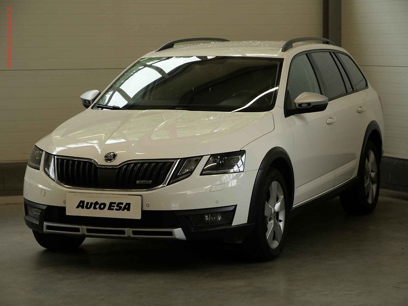 Škoda Octavia (2017) 2.0TDi 4x4, ČR, Scout, DSG - fotka 3 z 21