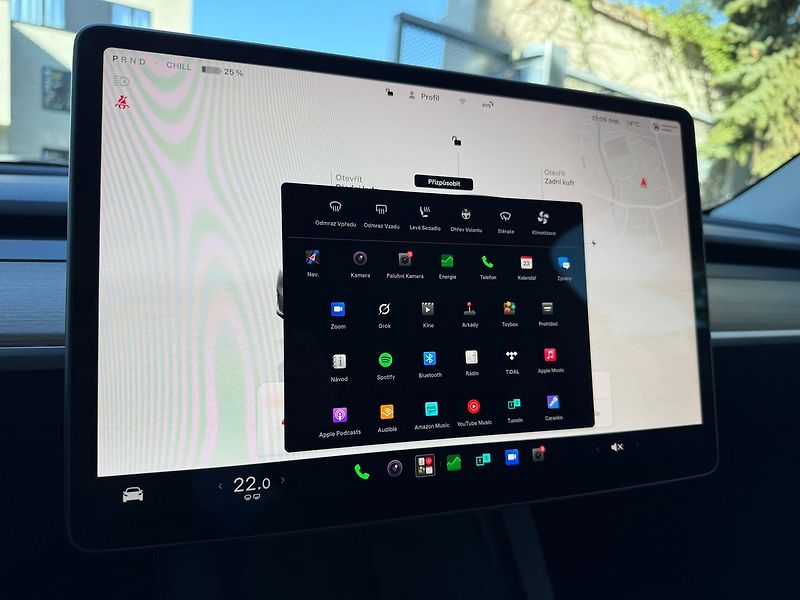 Tesla Model Y Long Range AWD záruka - fotka 28 z 40