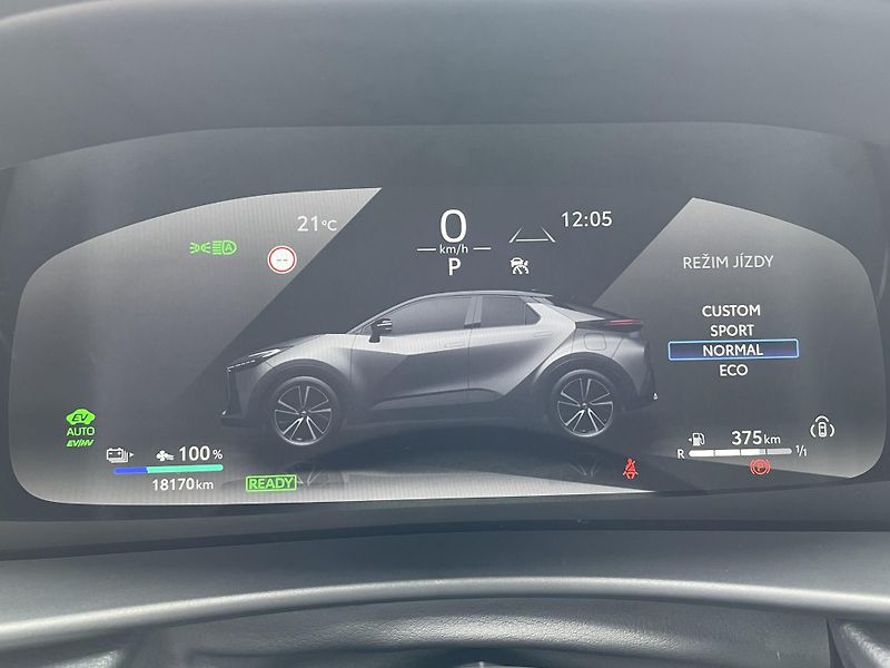 Toyota C-HR STYLE 2.0 PHEV 164 kW - fotka 19 z 29