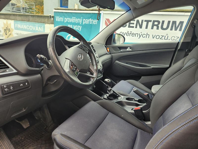 Hyundai Tucson 1.7-1.MAJ.-NAVI-KAMERA-TAŽNÉ - fotka 12 z 15