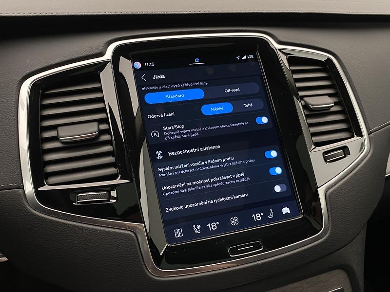 Volvo XC90 B5 AWD BRIGHT PLUS AUT CZ 7m - fotka 51 z 65
