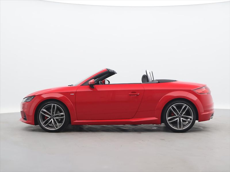 Audi TT 1,8 TSI 132kW S-Line 60'573km - fotka 12 z 37