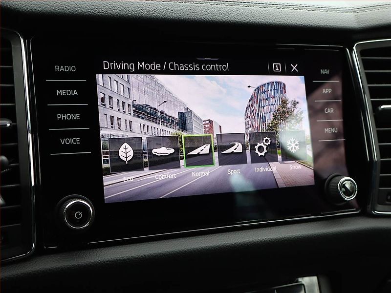 Škoda Kodiaq (2023) 2.0 TDI - fotka 16 z 23