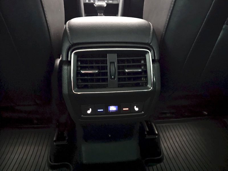 Škoda Kodiaq (2021) 2.0TDI 147kW 4x4 DSG LAURIN A - fotka 26 z 30